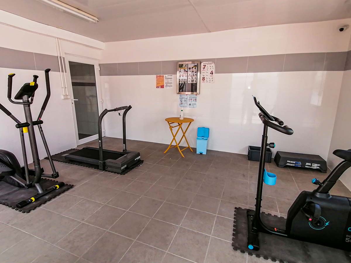 salle fitness camping